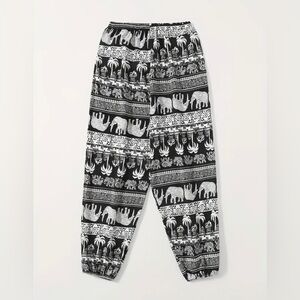 NWT Elephant Print Harem Pants Boho Yoga Lounge Festival Size M Black